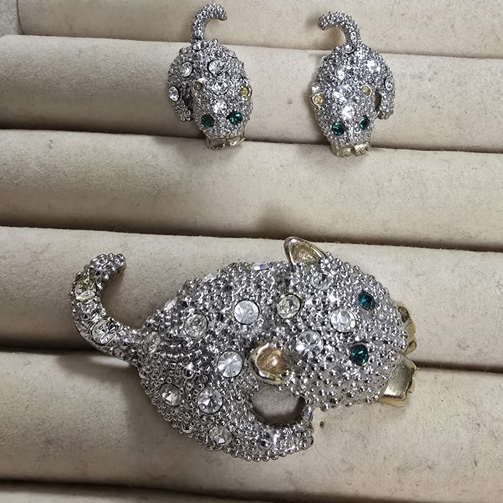 Elegant Silver and Gold Cat Jewelry Set